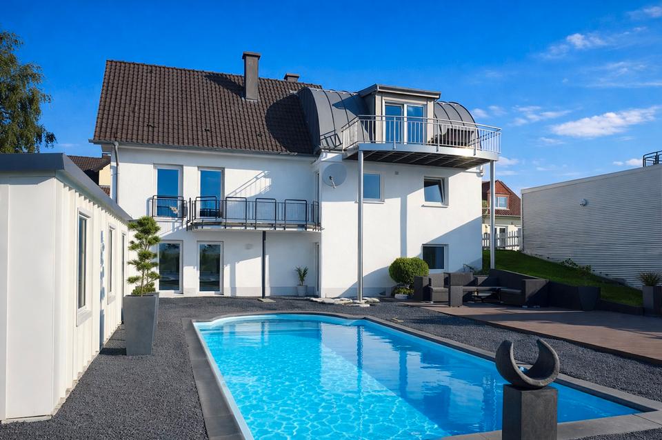 Thumbnail-Traumhaus mit Pool und 100 km Fernblick ohne Courtage.