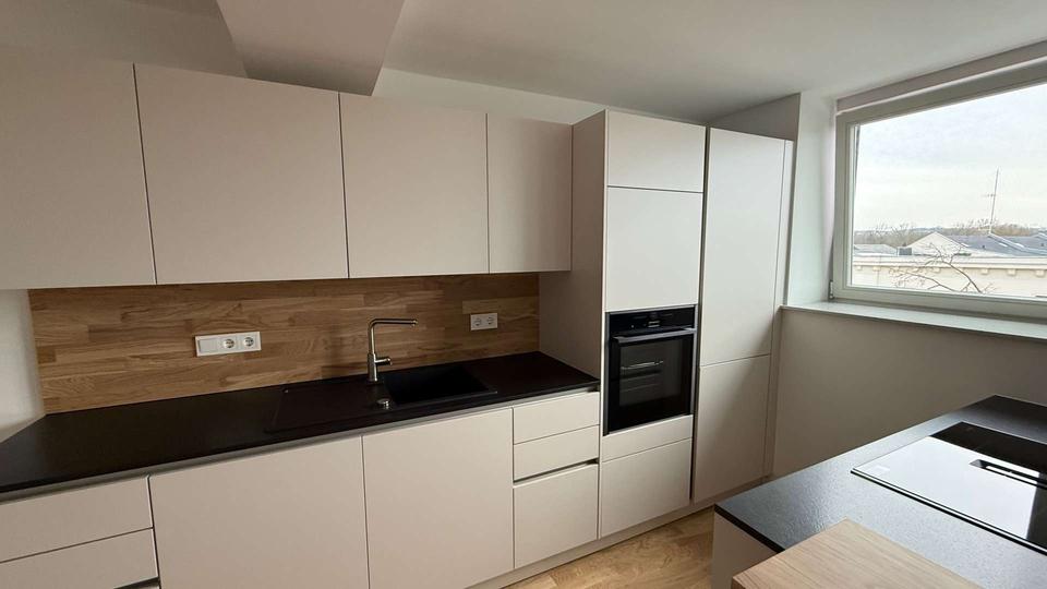 Thumbnail-*** Moderne 3-Raum-Wohnung im sanierten Gymnasiumgebäude ***