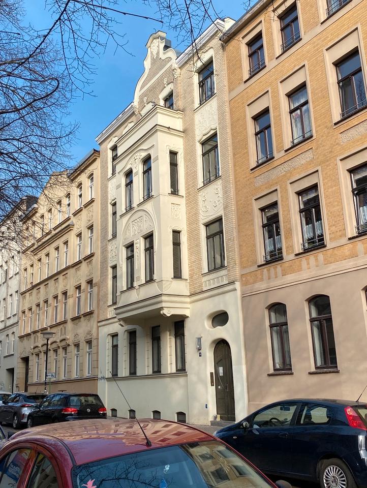 Thumbnail-Wohnung in Jugendstilhaus im wunderschönen Paulusviertel 06114