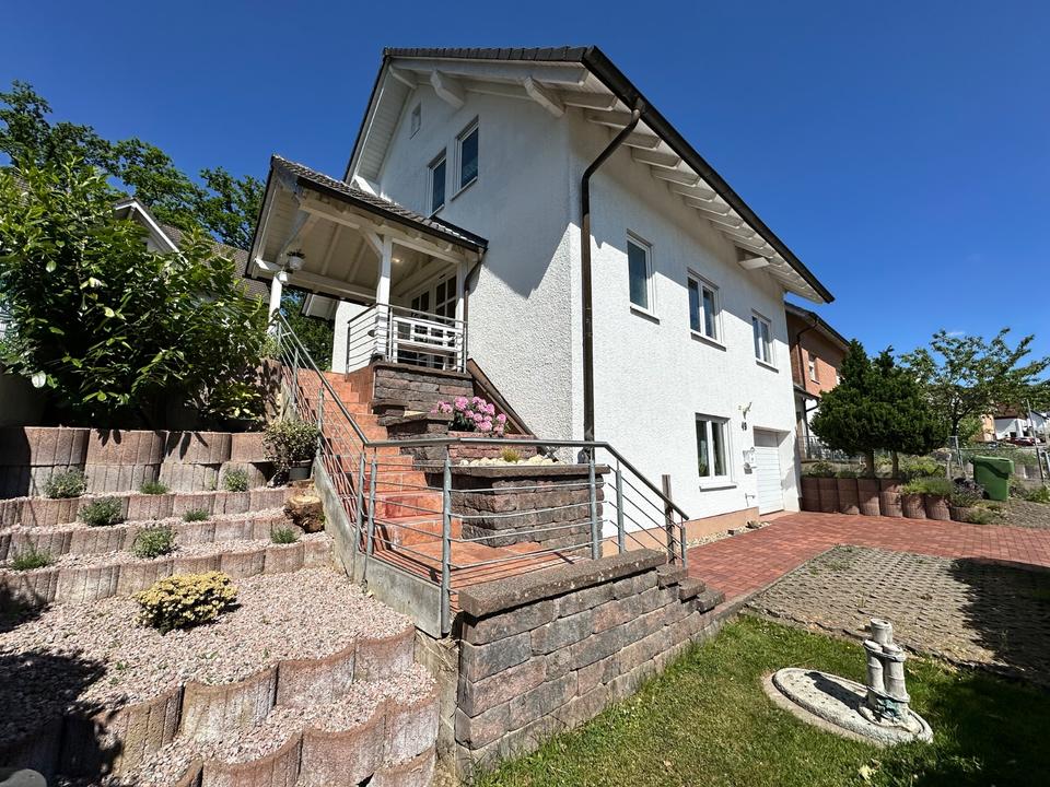 Thumbnail-Einfamilienhaus mit Garten zur Miete