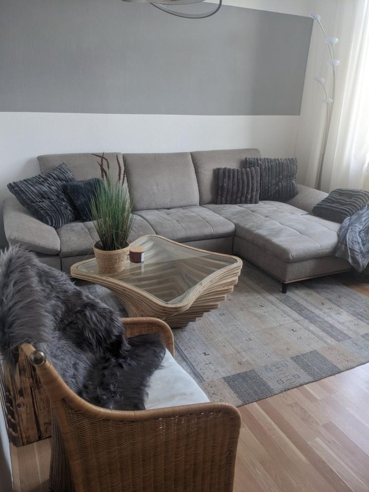 Thumbnail-Möblierte 2 Zimmer Wohnung