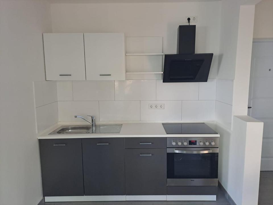 Thumbnail-2 Zimmer Küche Bad mit Küche in 32791 Lage WM 635€