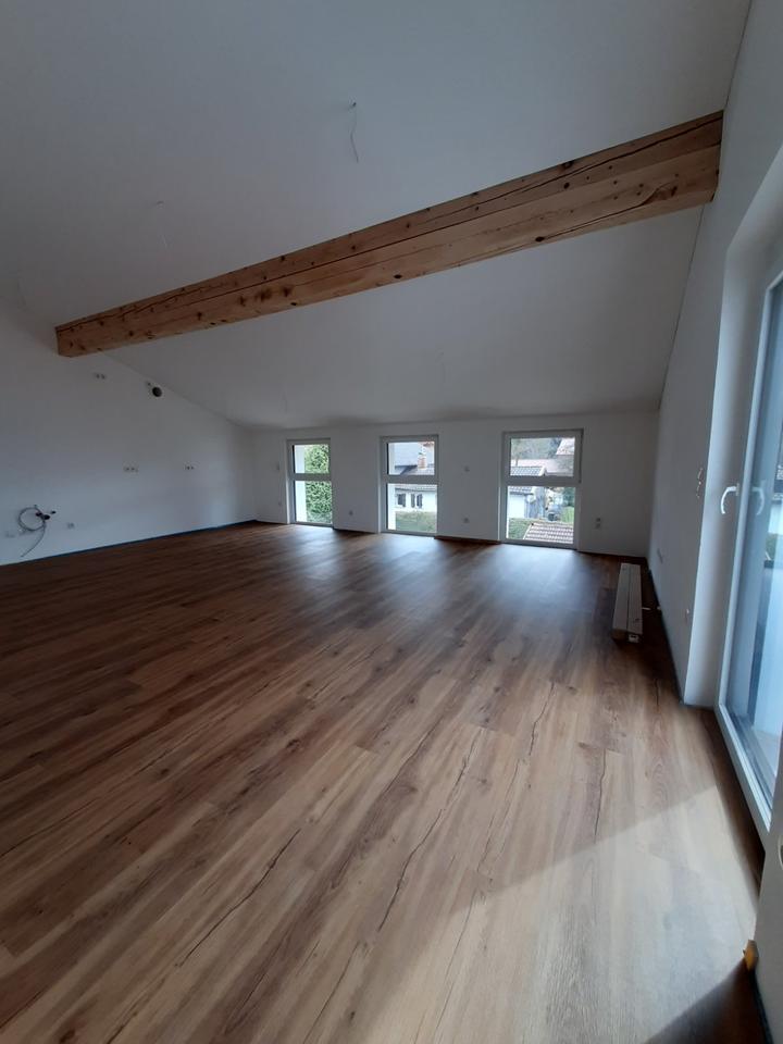 Thumbnail-Helle 4-Zimmer Maisonette Wohnung 118 m2, Balkon 20 m2