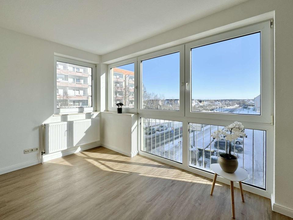 Thumbnail-Moderne 2-Zimmer-Wohnung mit Einbauküche & Tiefgaragenstellplatz