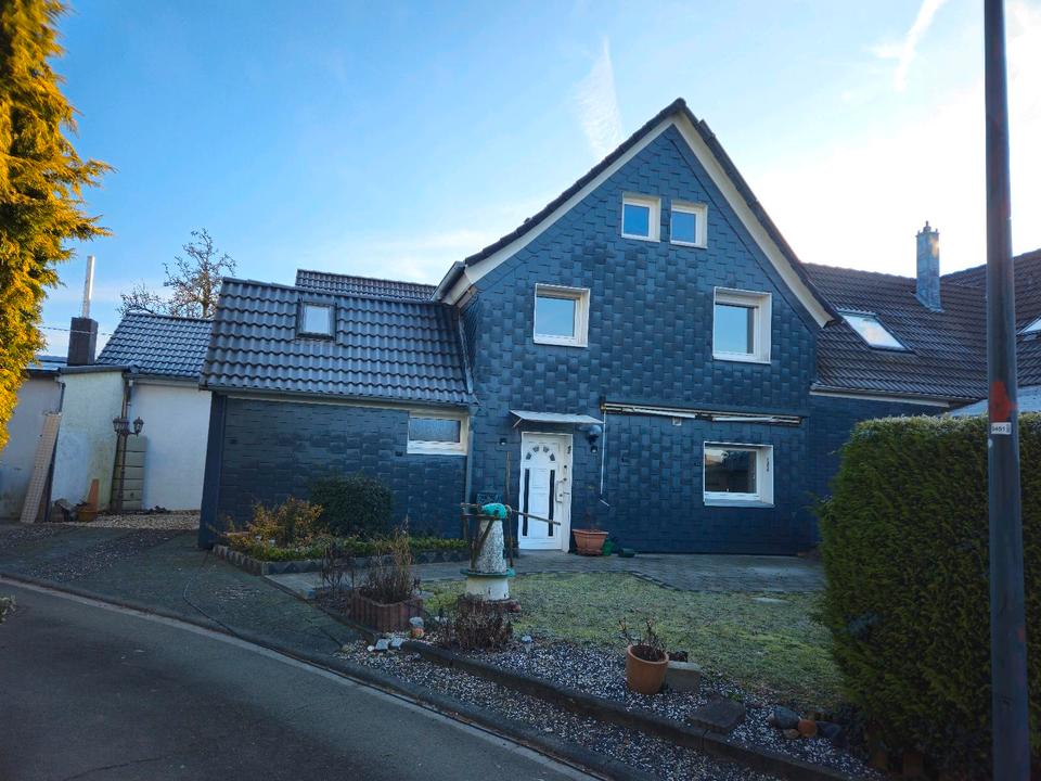 Thumbnail-Charmantes 84qm Haus zu Verkaufen + 2 Stellplätze +Doppelgarage