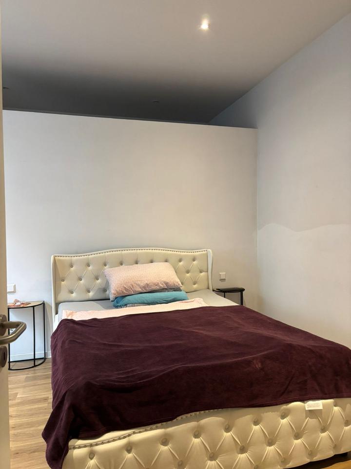 Thumbnail-Schöne 1,5-ZW, WHV Heppens, ZH, LED-Spots, KM420+NK50+Hzg100+Kü30