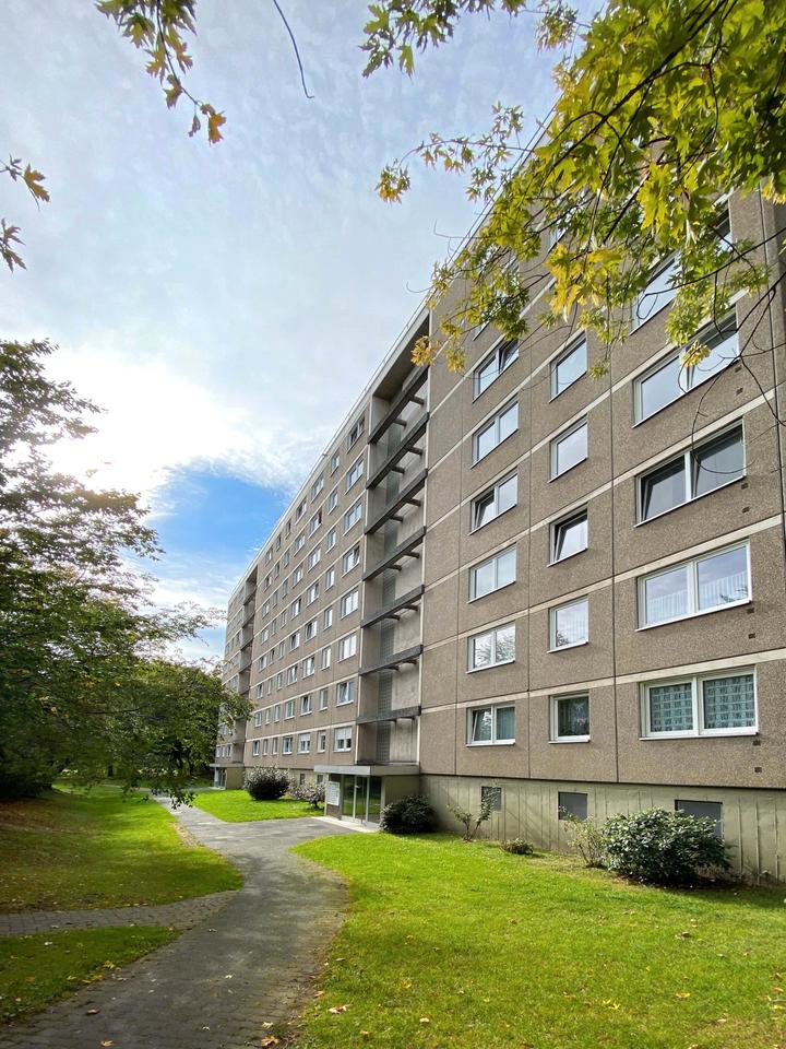 Thumbnail-Hübsche 3-Zimmer Wohnung mit Loggia