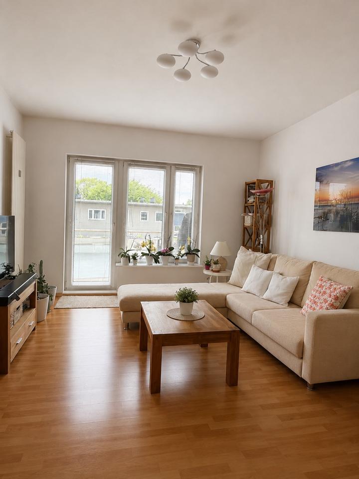 Thumbnail-Bezugsfreie gepflegte 2,5-Zimmer-Wohnung mit Balkon