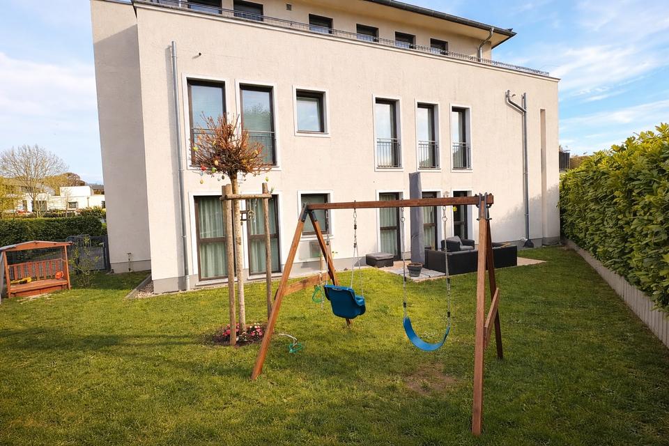 Thumbnail-Stilvolle 3-Zimmer-Erdgeschosswohnung mit eigenem Garten