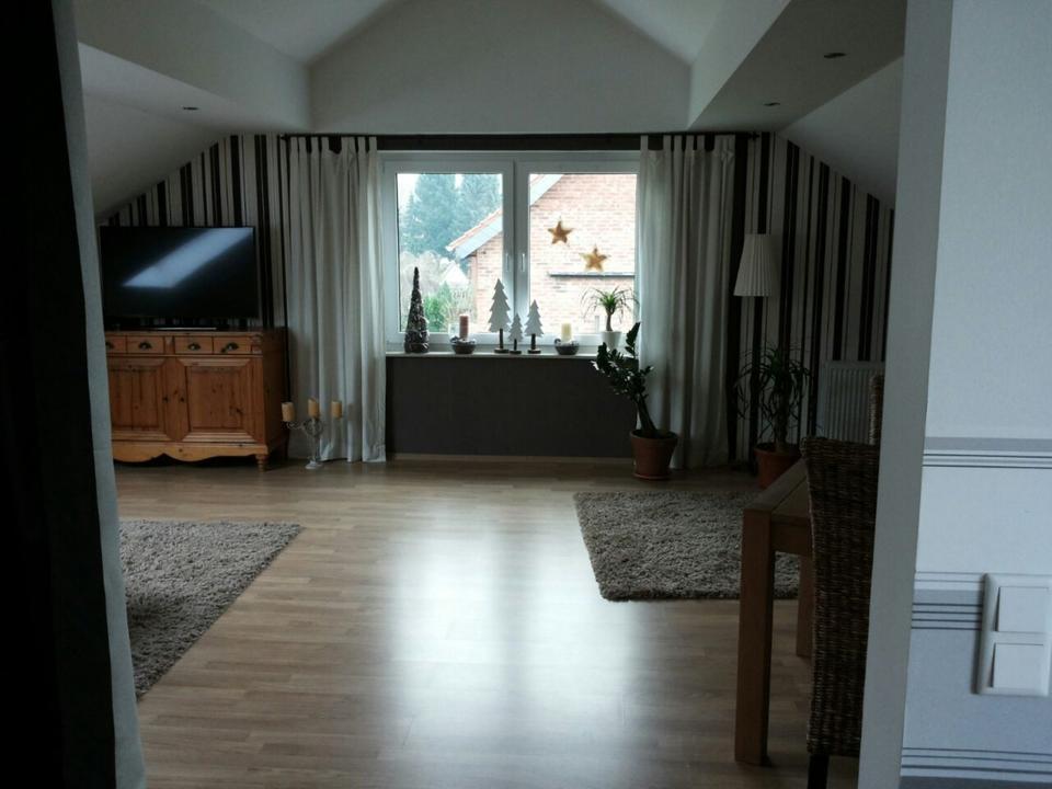 Thumbnail-Lügde 3 ZKB Dachgeschoss, Doppelgarage, Garten