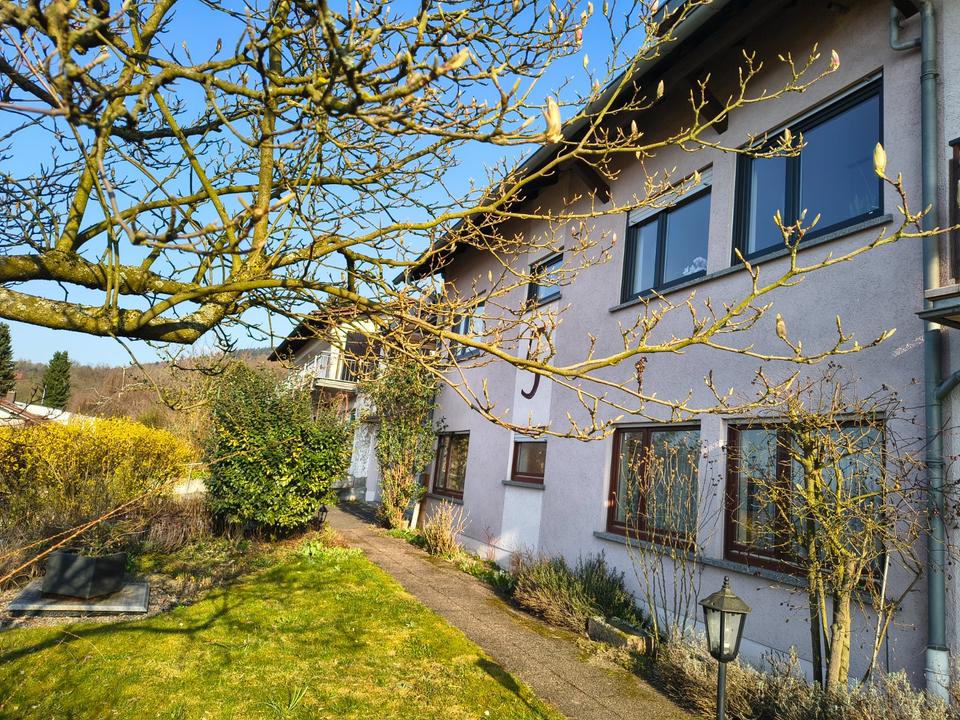 Thumbnail-Mehrfamilienhaus auf 1.036 m² Grundstück in ruhiger Lage in Fürth