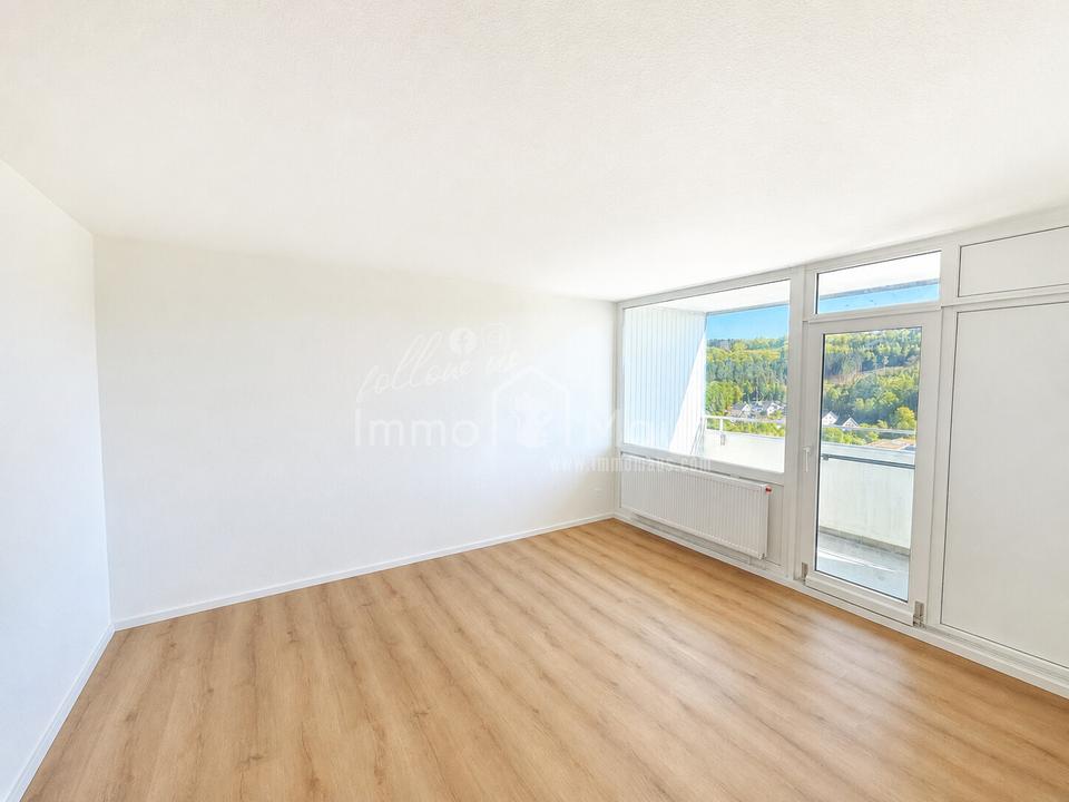 Thumbnail-Erstbezug nach hochwertiger Renovierung: Moderne 3,5-Zimmer-Wohnung mit Fernblick in Werdohl