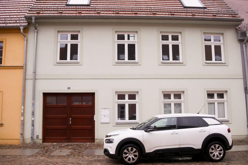 Thumbnail-Großzügige 5 Raum Wohnung im Herzen der Altstadt von Neuruppin
