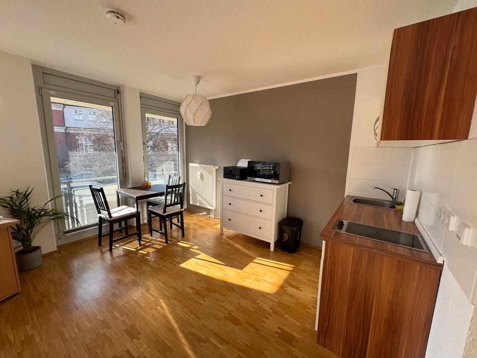 Thumbnail-helle möblierte 1-Raum-Wohnung in ruhiger Lage nahe TU Dresden