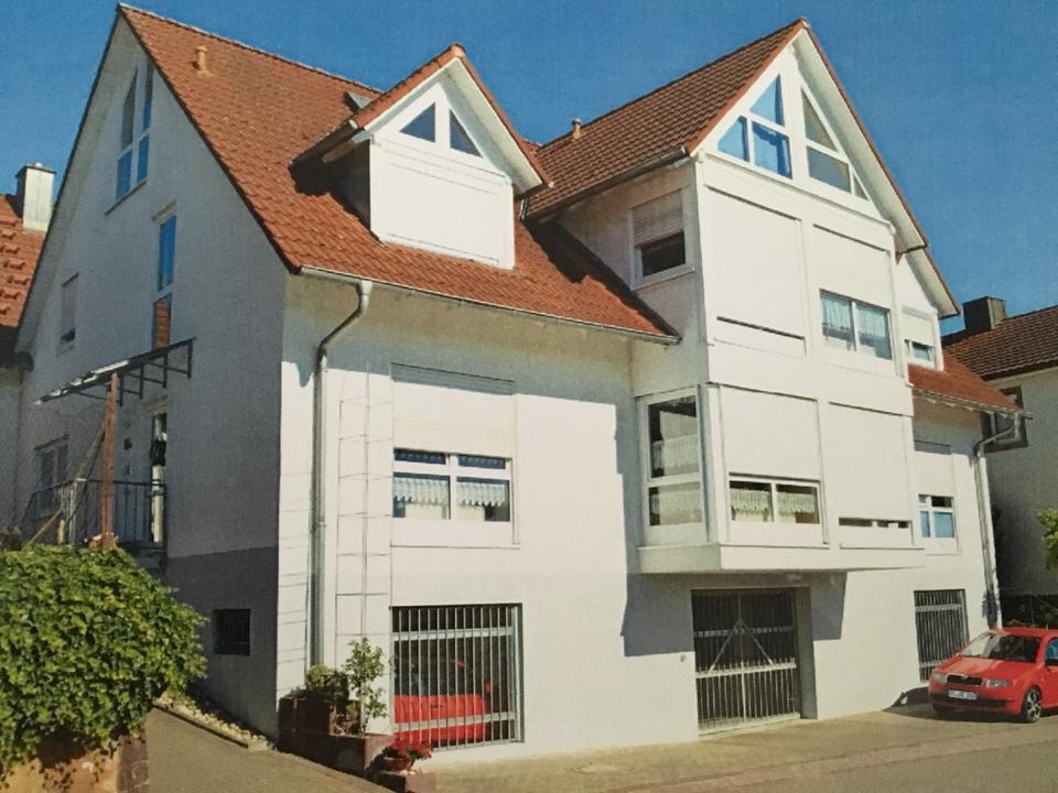 Thumbnail-2,5-Zimmer-Wohnung mit Terrasse und Tiefgaragenstellplatz – 70 m²