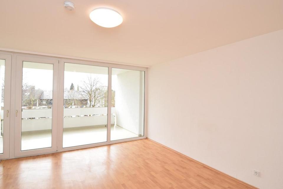 Thumbnail-Helle 3-Zimmer Wohnung 70 m2 München Unterhaching mit Balkon Erstbezug nach Vollrenovierung