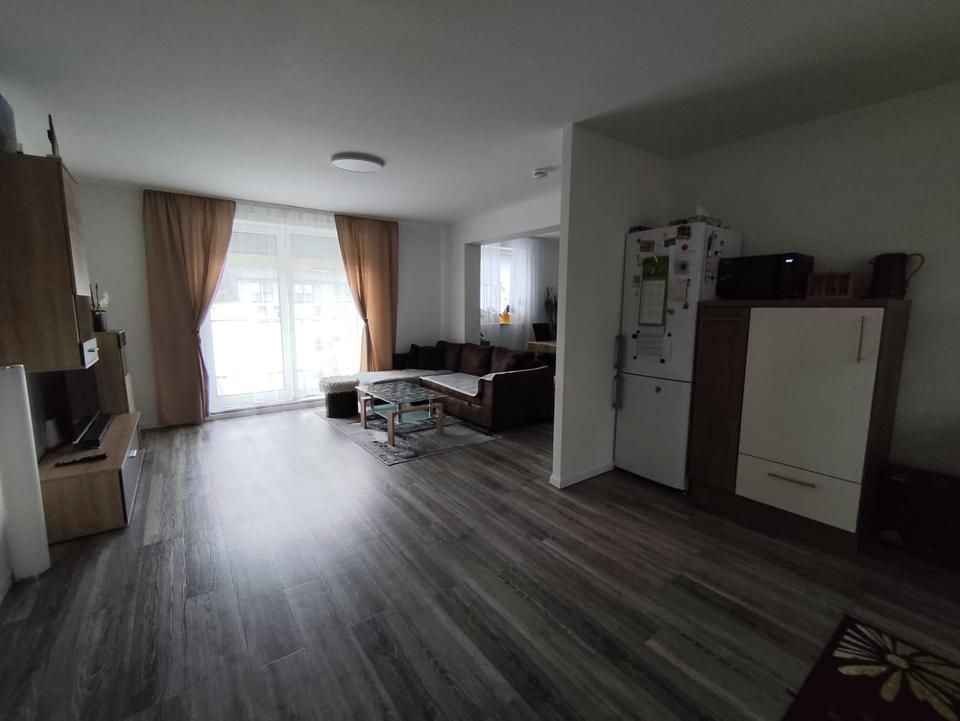 Thumbnail-Moderne Wohnung 4 Zimmer, Bad, Gäste-WC, HWR