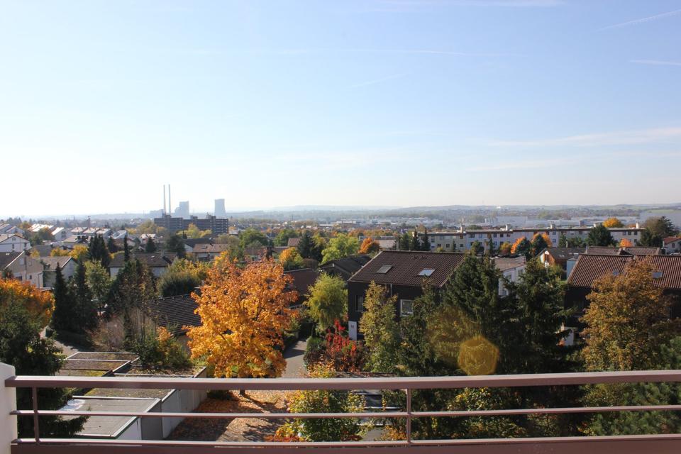 Thumbnail-3,5-Zimmer-Dachgeschosswohnung zu verkaufen