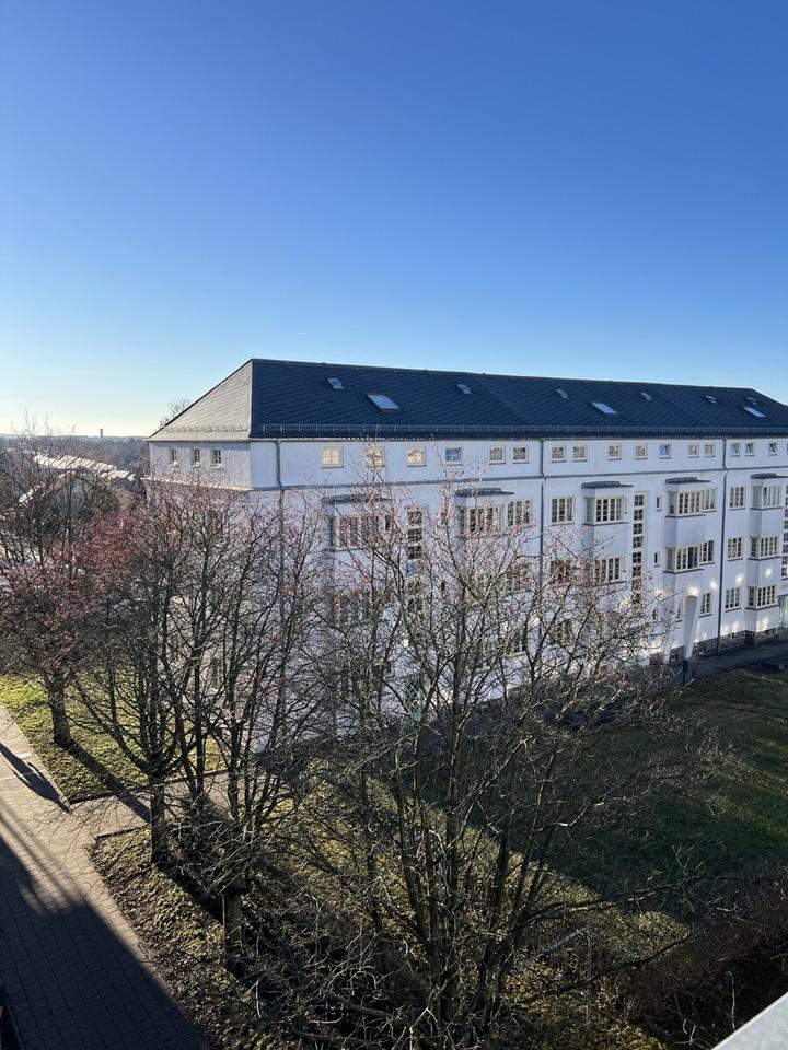 Thumbnail-2 Rau-Wohnung mit Einbauküche, Balkon und schönem Tageslichtbad!