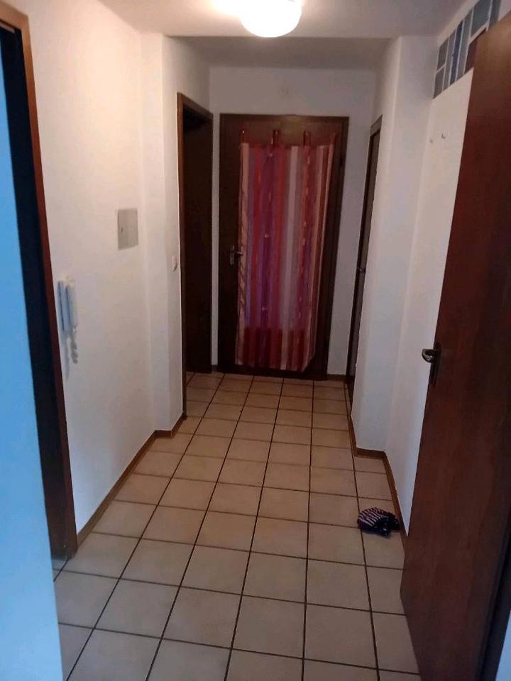 Thumbnail-3- Zimmer Wohnung in 72631 Aichtal-Neuenhaus zu Vermieten .