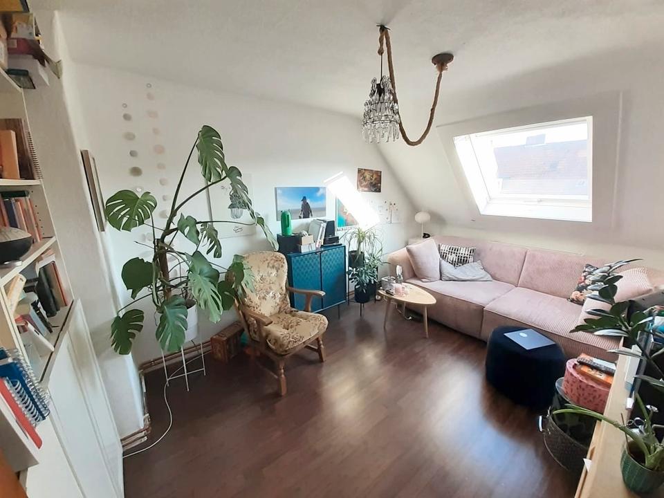 Thumbnail-3 Zimmer DG Wohnung 65qm Gartennutzung ab 1.2.