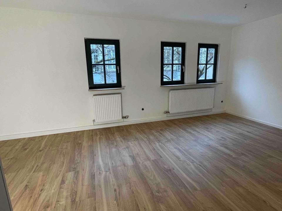 Thumbnail-Schöne, frisch renovierte 2 Zimmerwohnung im Herzen Obersteins
