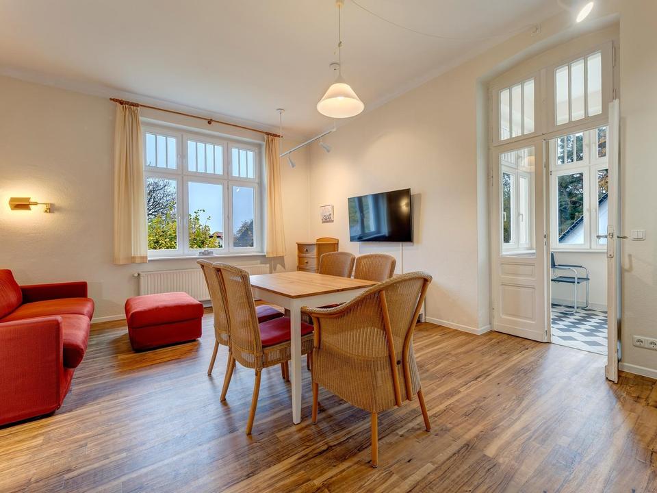 Thumbnail-Möblierte 2-Zimmerwohnung mit Wintergarten im Ostseebad KölpinseeUsedom