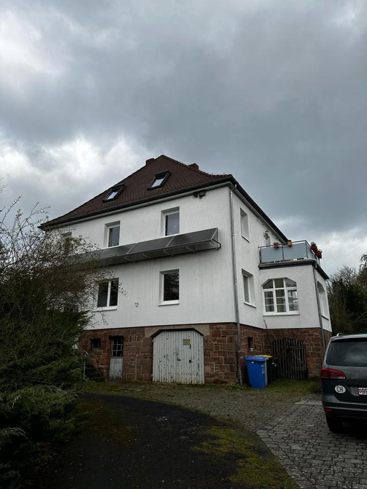 Thumbnail-Helle 3-Zimmer DG-Wohnung mit EBK, Garten & Stellplatz in Treysa – sofort frei!