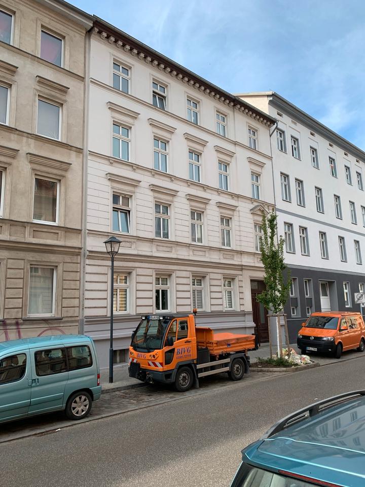 Thumbnail-Zwei Zimmer Wohnung mit Wohnküche, nahe Havel und Straßenbahn