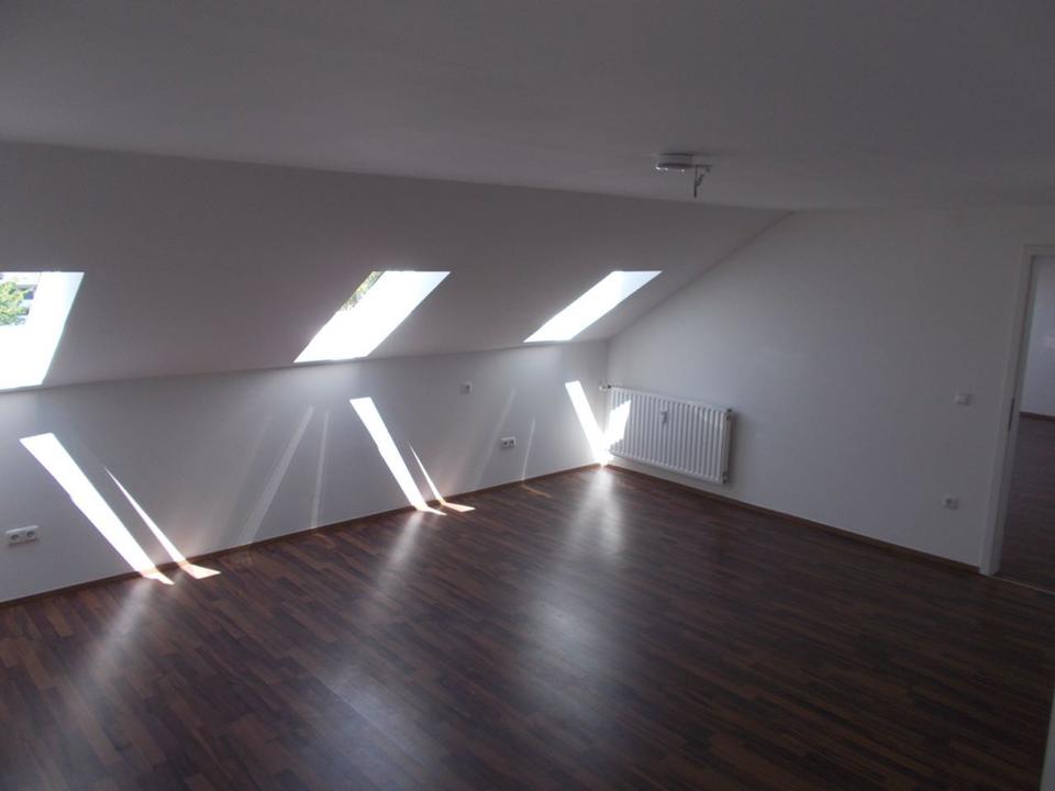 Thumbnail-Charmante 3-Zimmer-Dachgeschosswohnung mit toller Aufteilung