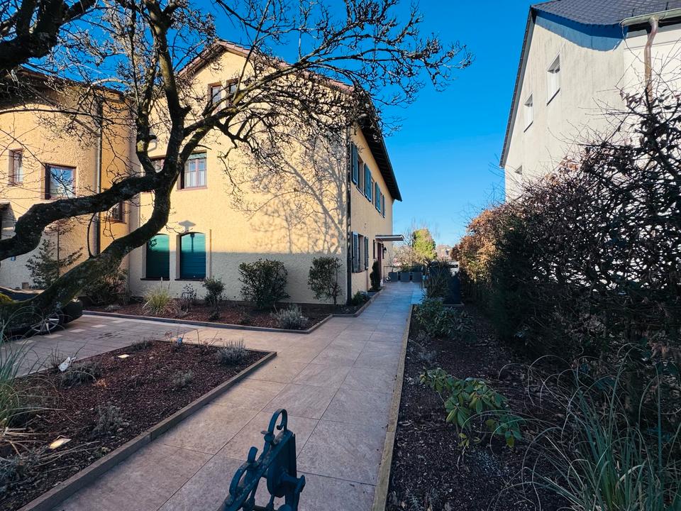 Thumbnail-Frisch renovierte Souterrain-Anliegerwohnung 2-Zimmer