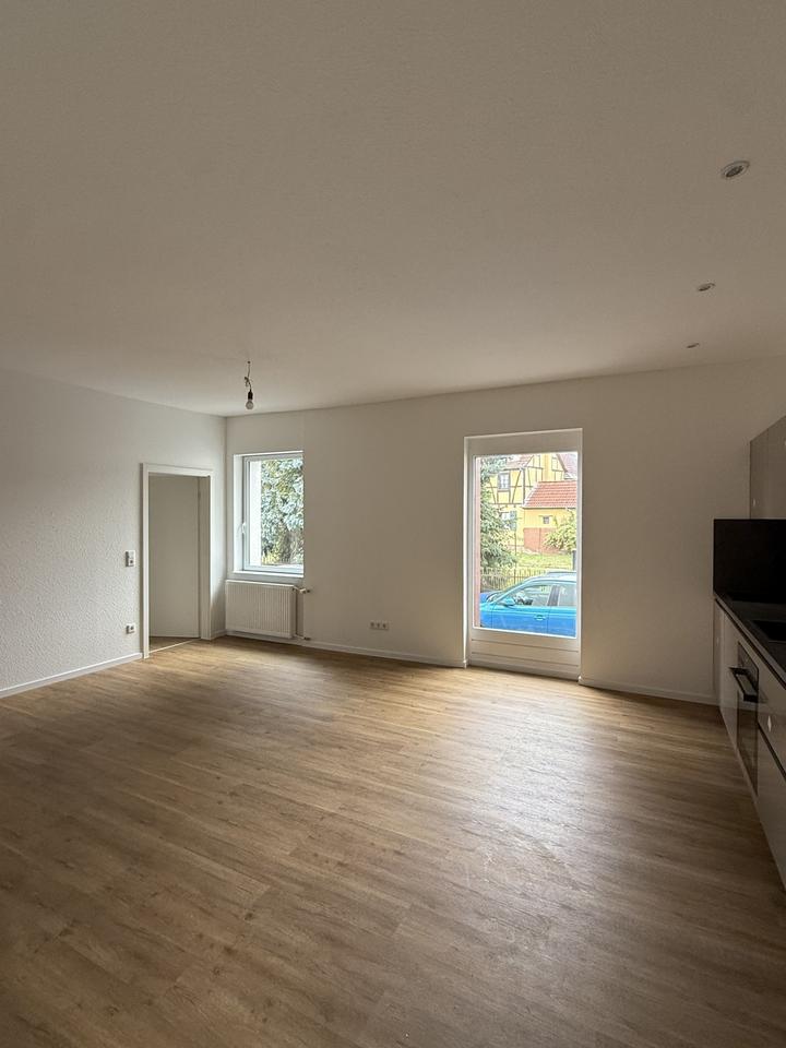 Thumbnail-+++ Hell - Modern - Attraktiv!!! Kernsanierte 2-ZKB in Zentrumslage (Nähe Bahnhof) +++