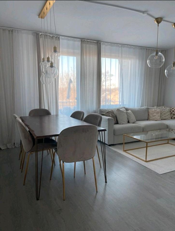 Thumbnail-Helle 3 Zimmer Wohnung mit Balkon