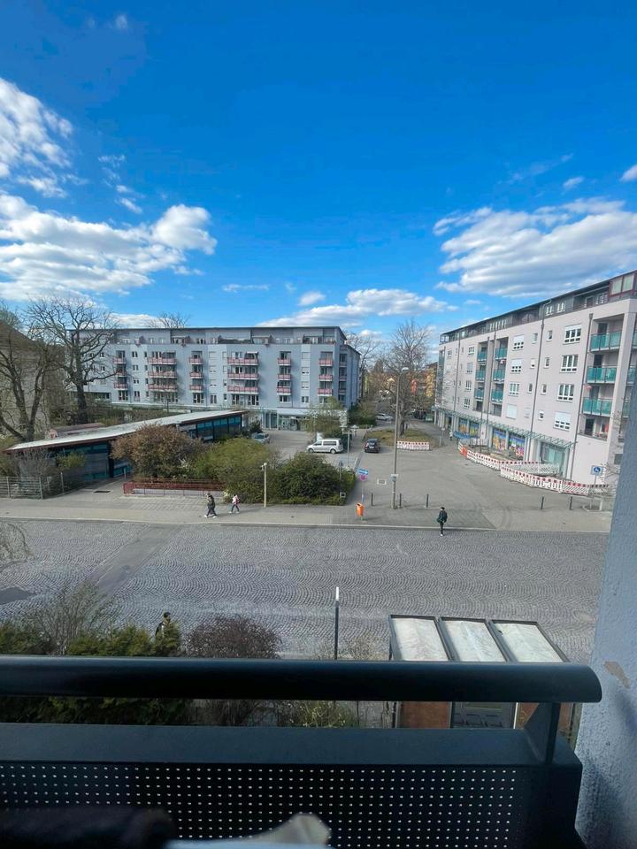 Thumbnail-3 Zimmer Wohnung mit aubaubare Dachboden