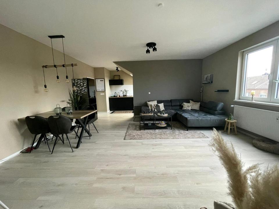 Thumbnail-2 Zimmerwohnung mit offener Küche