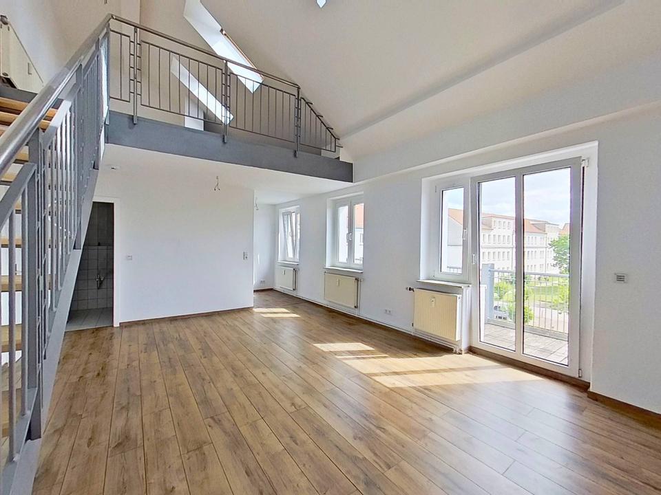 Thumbnail-Einzigartige 2-Zimmer-Maisonettewohnung mit großem BALKON