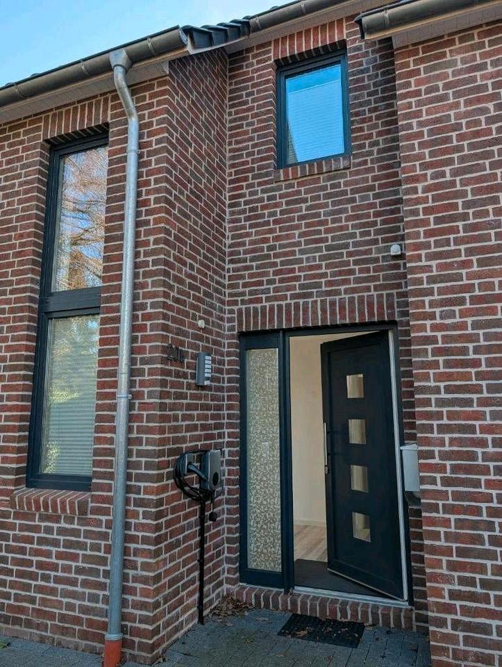 Thumbnail-Gepflegte DHH am Harrepark in Kreyenbrück, 1km vom Klinikum entf.