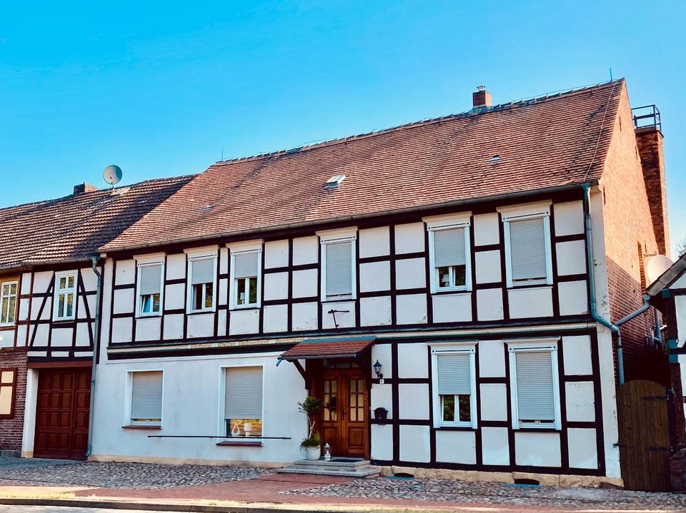 Thumbnail-Historisches Fachwerkhaus auf großzügigem Grundstück