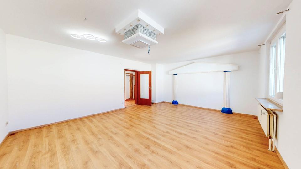 Thumbnail-Helle 4-Zimmer Wohnung Burgundenstr. Nürnberg Südstadt ab sofort