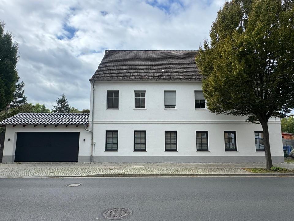 Thumbnail-Genug Platz für zwei Familien + Ausbaureserve