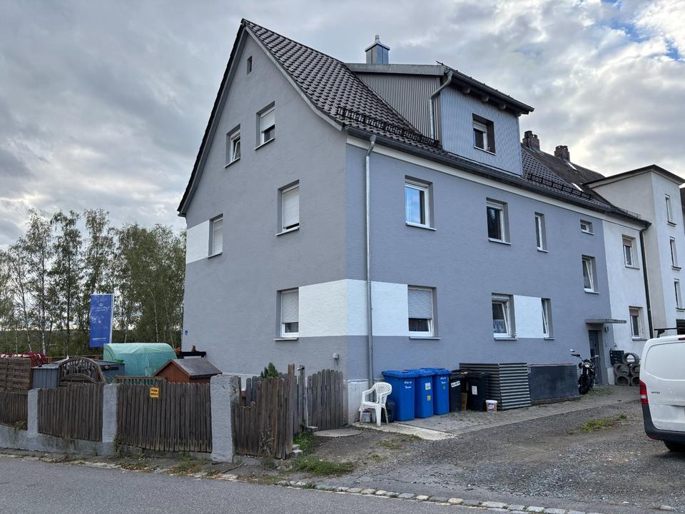 Thumbnail-4-Zimmer Wohnung im 1. OG