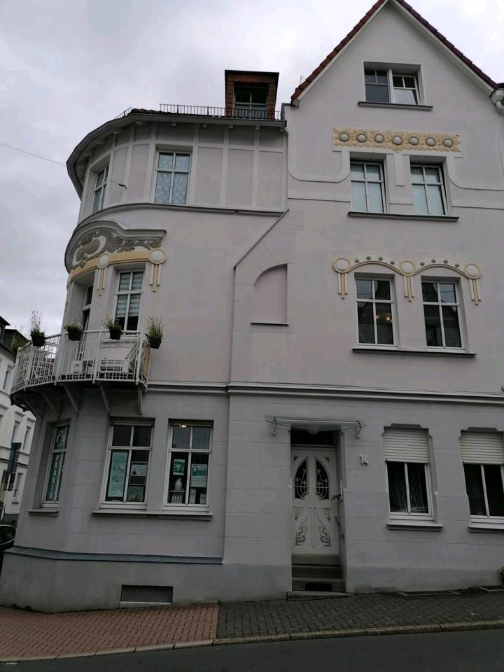 Thumbnail-Moderne Altbauwohnung 100 qm mit Hausmeisterservice