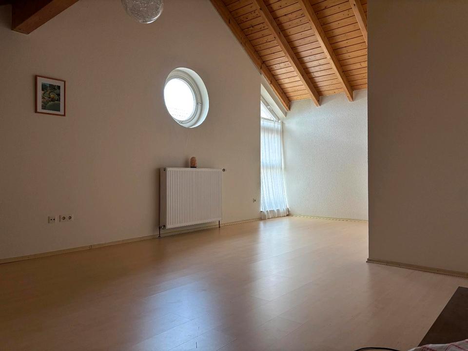 Thumbnail-Geräumiges WG Zimmer im Grünen zu vermieten