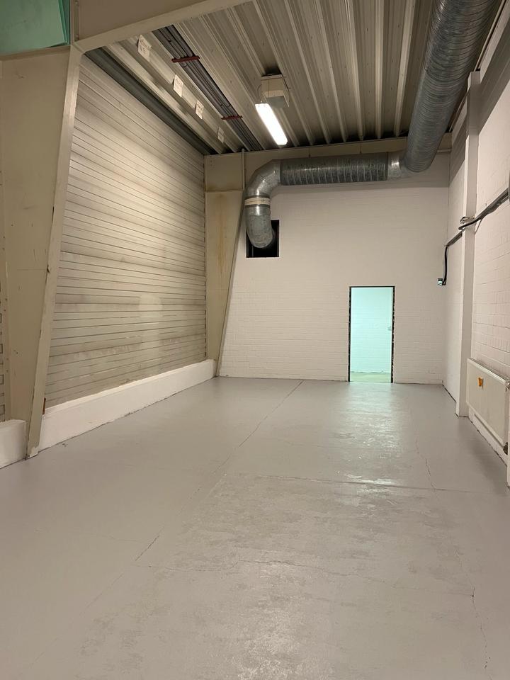 Thumbnail-Halle, Werkstatt, Firmensitz oder Lager in Zentrum vom Lübben, zu vermieten!