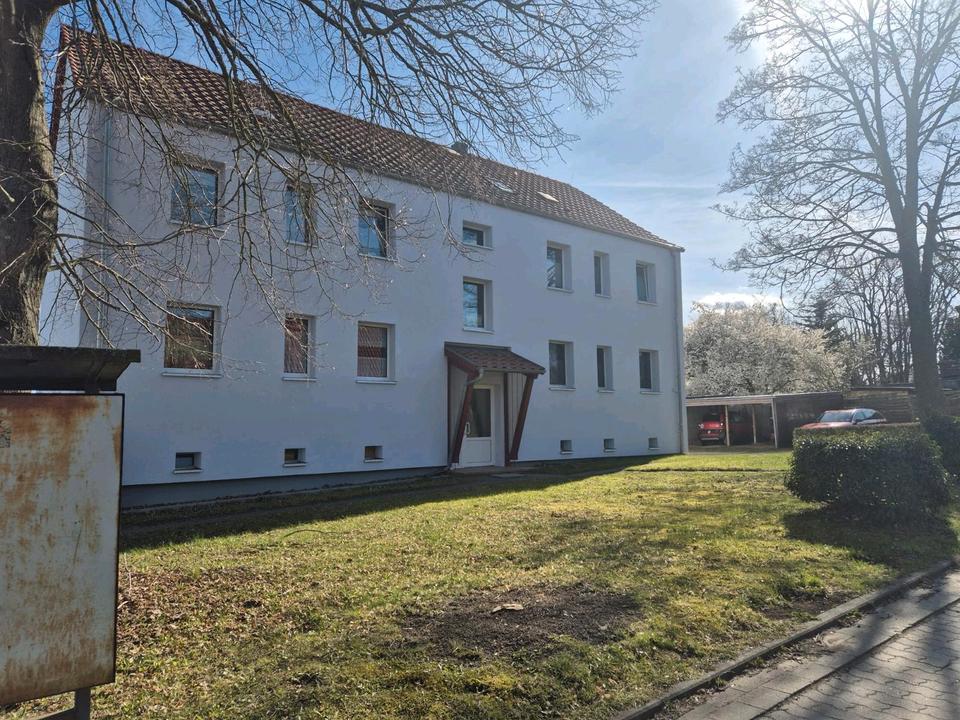 Thumbnail-3-Zimmer-Wohnung mit Balkon in ruhiger Lage in 06493 Neudorf