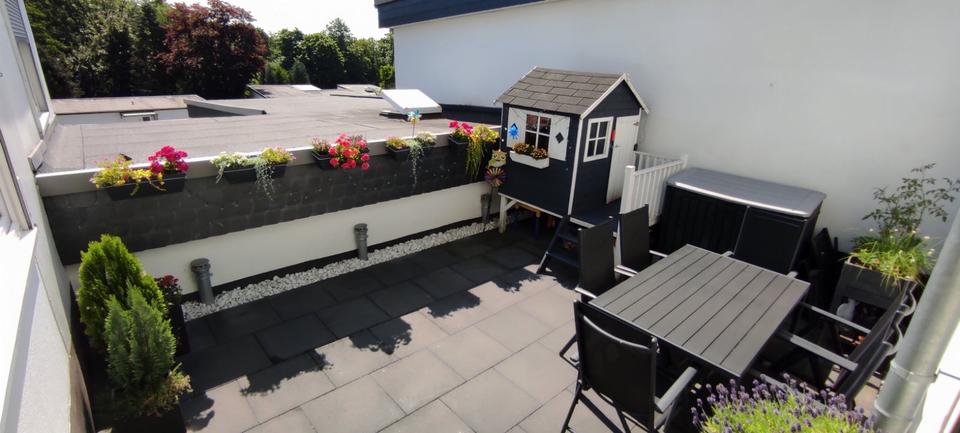 Thumbnail-Gepflegte Wohnung mit Haus-Feeling, Sonnenterrasse und Waldnähe