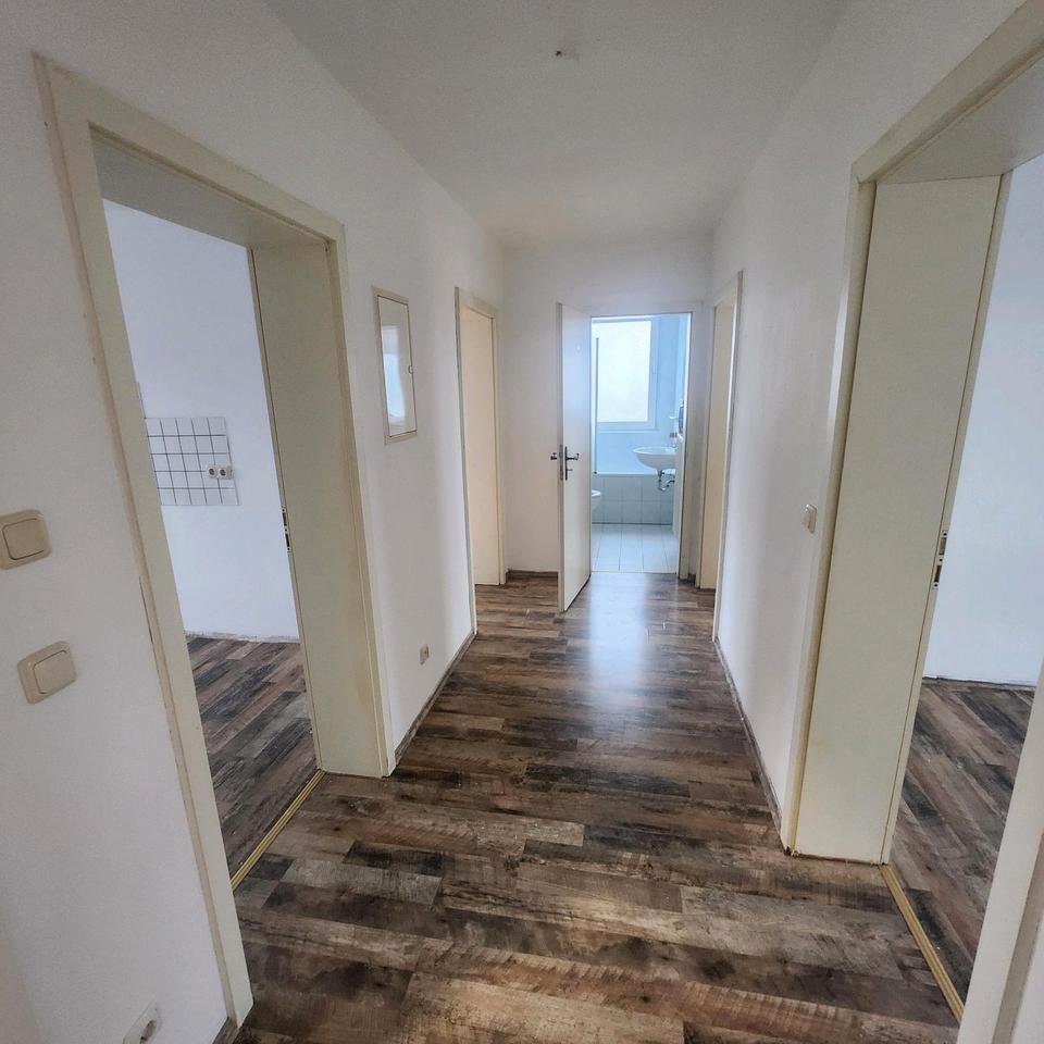 Thumbnail-Helle 3-Zimmer-Wohnung mit Balkon, 61 m², Dürwiß – gute Anbindung