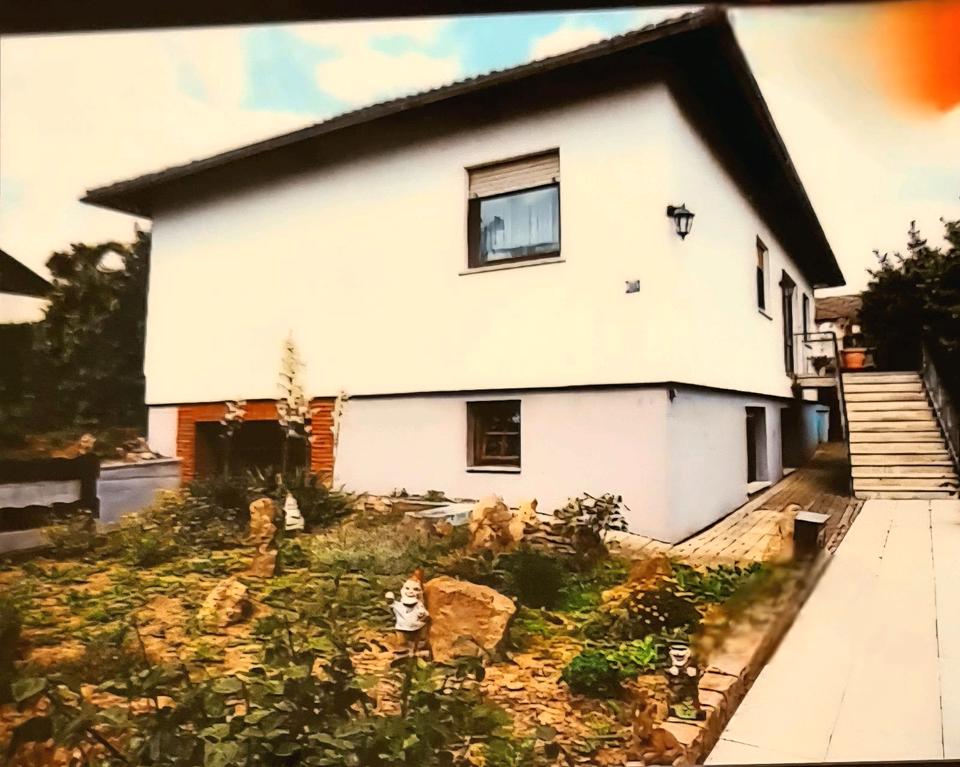 Thumbnail-Lichtdurchfluteter Bungalow mit Erweiterungspotenzial