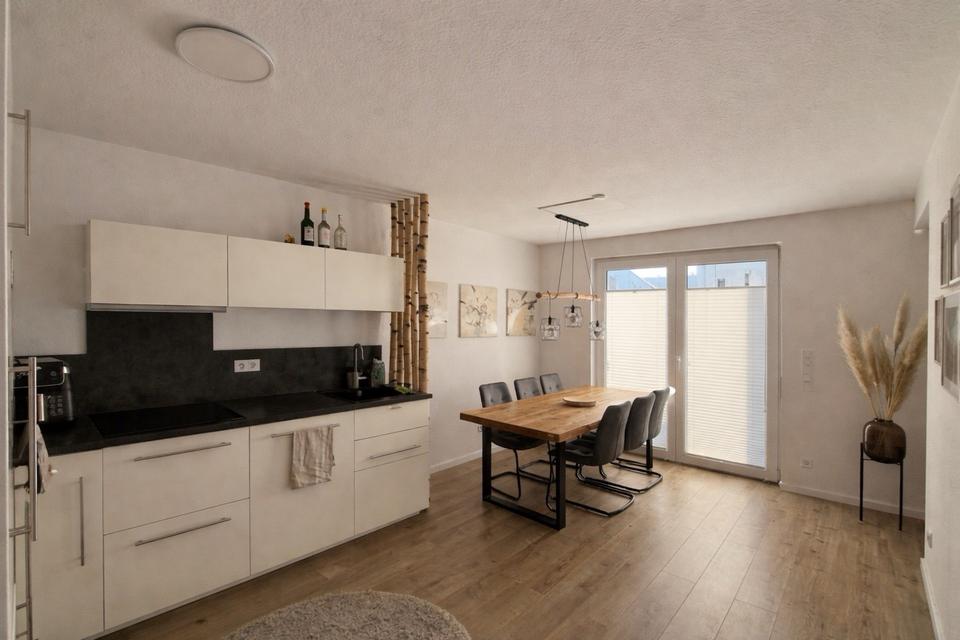 Thumbnail-Helle EG‑Wohnung inkl 30m² Terrasse & 50m² Garten – 71 m² +Garage