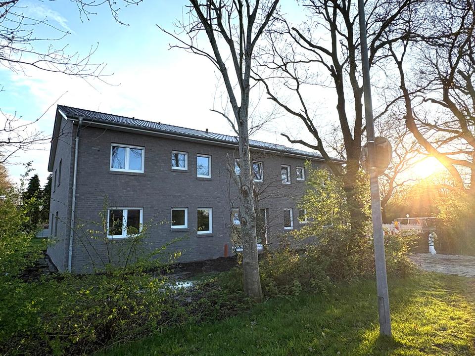 Thumbnail-Moderne 3-Zimmer-Neubauwohnung im EG mit Terrasse & Garten